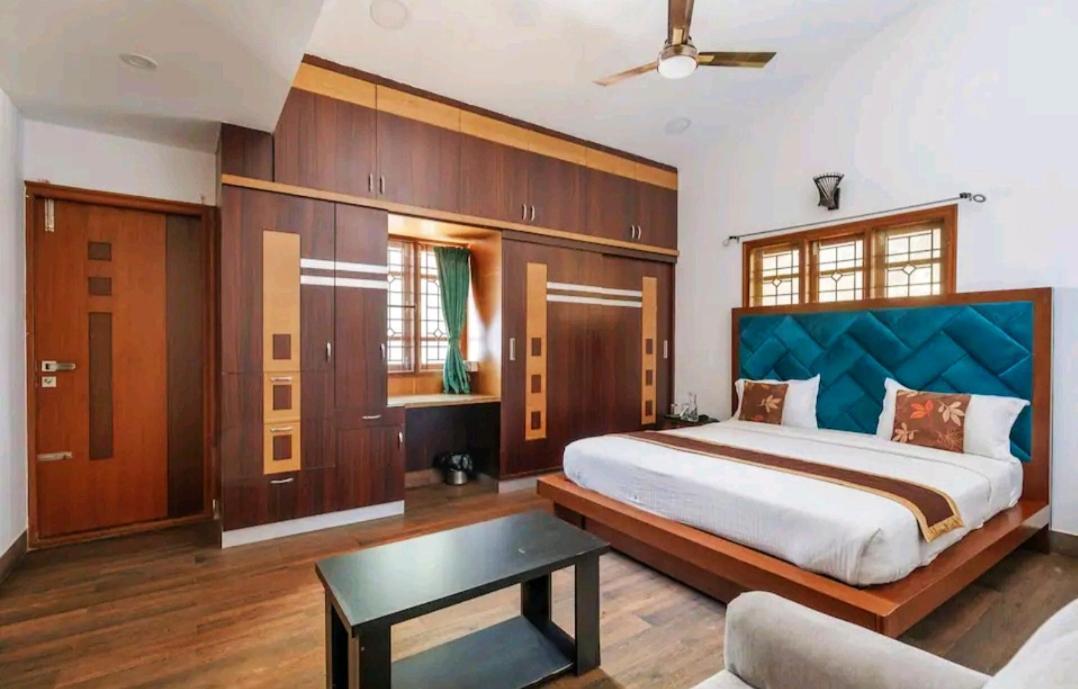 Tulip Villa Бангалор Экстерьер фото